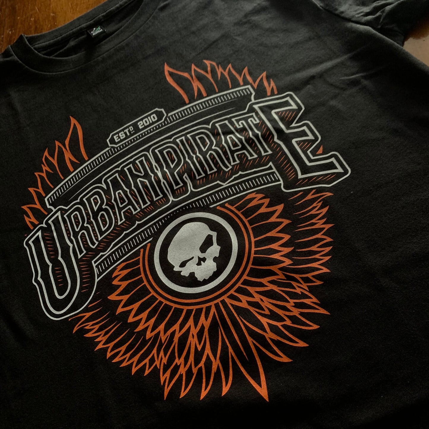 urbanpirate-wings-black-tshirt